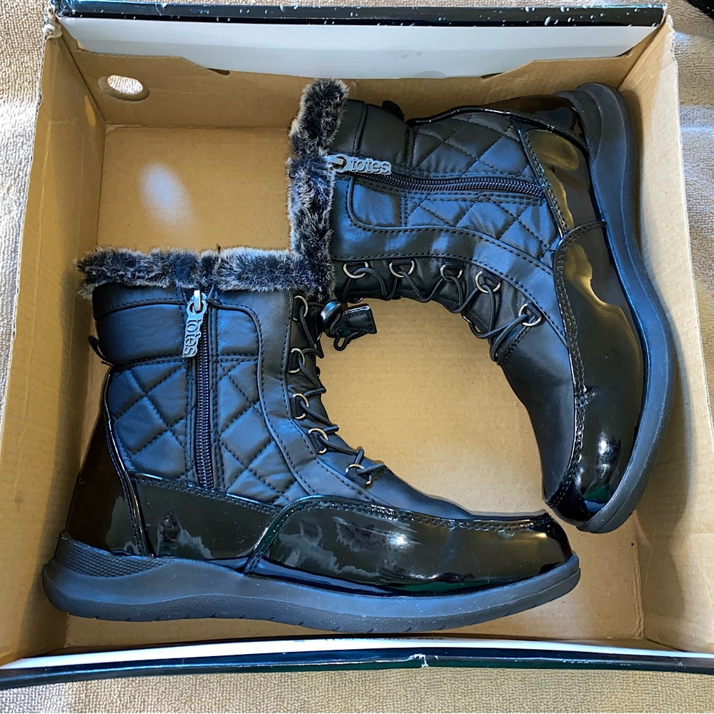 Totes Winter Boots